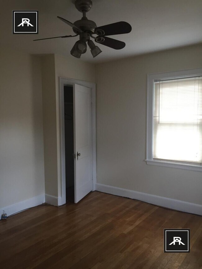 Building Photo - 2 bedroom in Somerville MA 02145