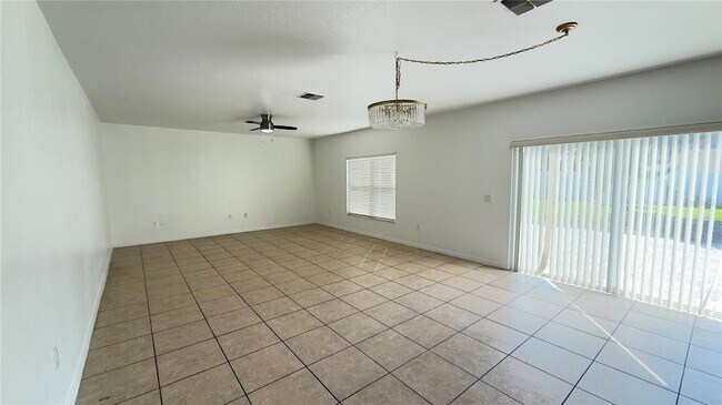 Building Photo - 2255 Sheboygan Pl