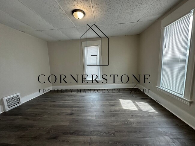 Building Photo - 207 K St