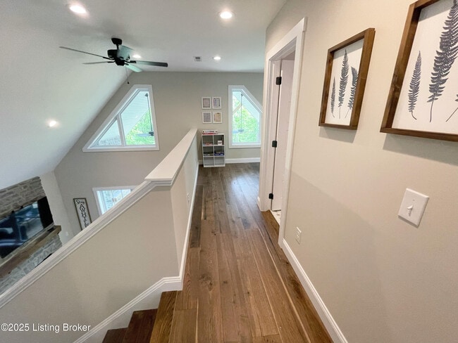 Building Photo - 84 Lakeside Dr