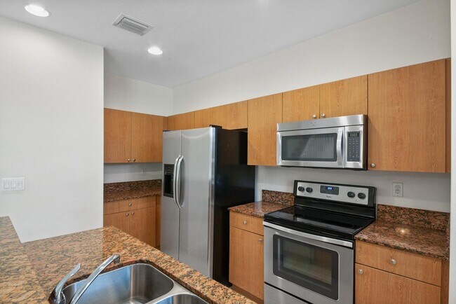 Building Photo - 7399 Briella Dr