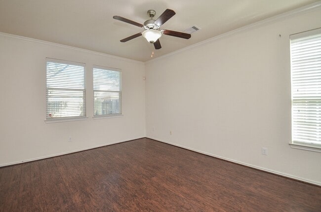 Building Photo - 24542 Folkstone Cir