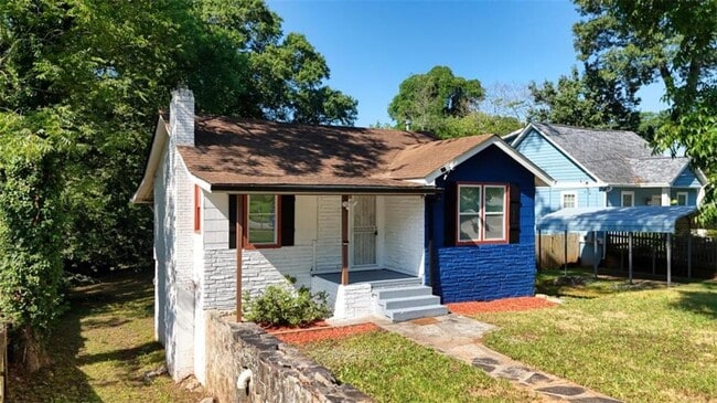 Building Photo - 1888 Vesta Ave