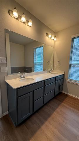 Building Photo - 721 McAdoo Dr