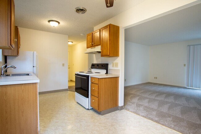 Building Photo - Close-in SE: Garden Level 1 Bdr w/ DW, Pri...