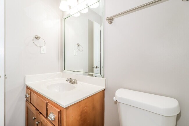 Building Photo - 5871 Carrel Cove