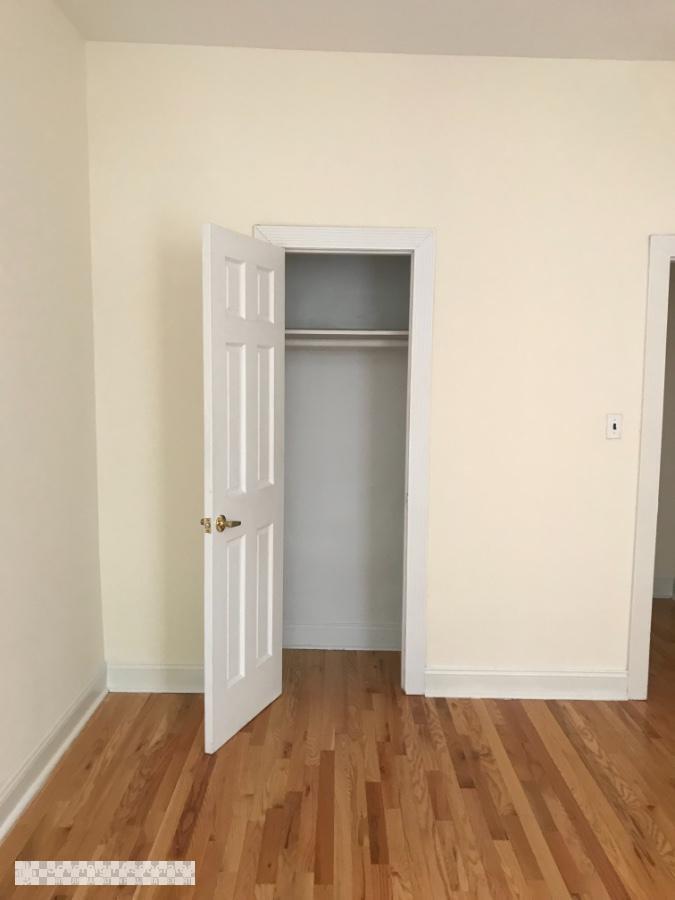 Building Photo - 710 W 173rd St