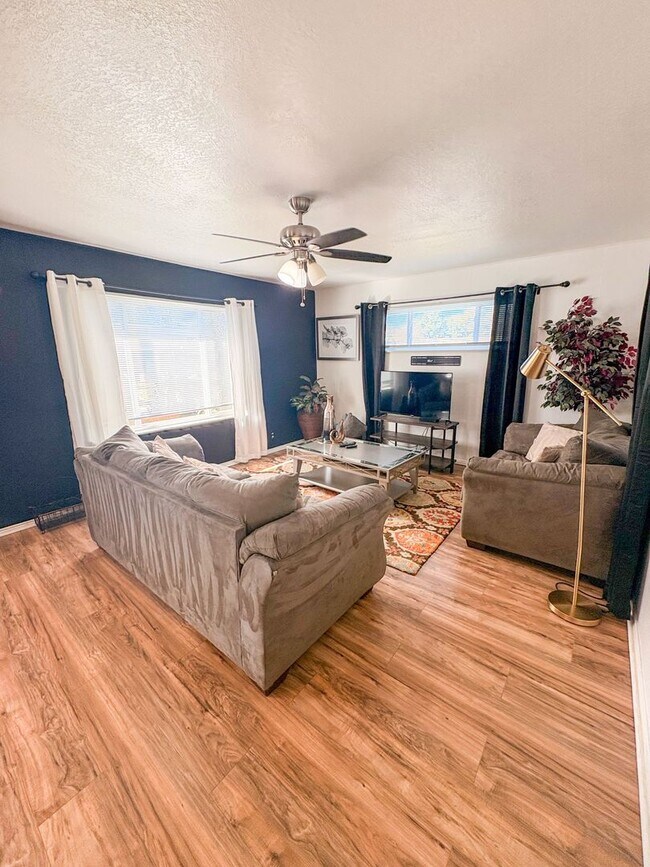 Building Photo - 1917 S 51st St