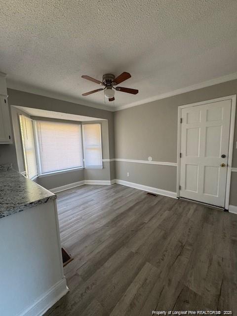 Building Photo - 5904 Lake Terrace Ct