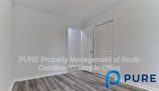 Building Photo - 156 Little Hampton Dr