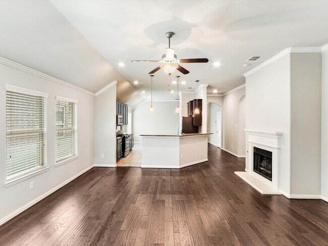 Building Photo - 16609 Spence Park Ln