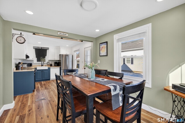 Building Photo - 122 Shawmut Ave