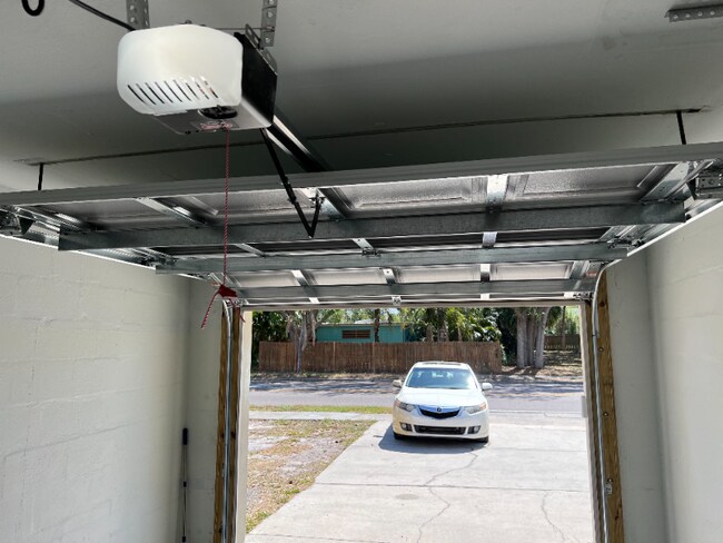 Building Photo - 1748 Bayshore Blvd