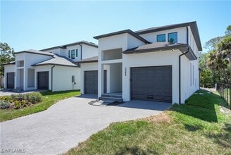 Building Photo - 3384 Canal St