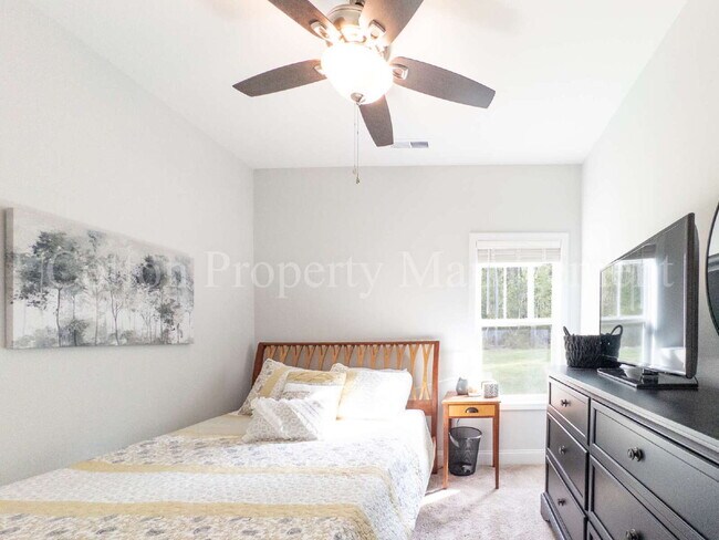 Building Photo - 1163 Dan Owen Dr