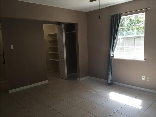 Building Photo - 102 NW 24th St