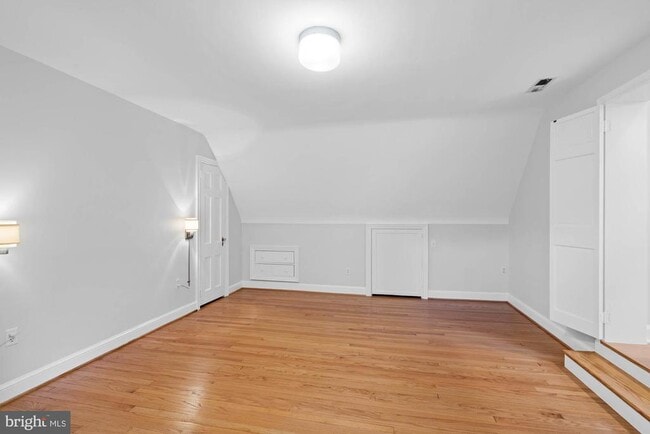 Building Photo - 5222 Duvall Dr
