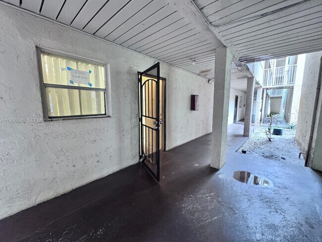 Building Photo - 2800 NW 56th Ave