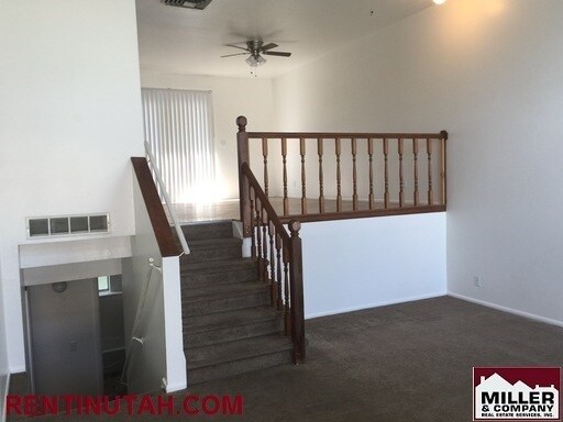 Building Photo - Beautiful Murray Twin Home For Rent!