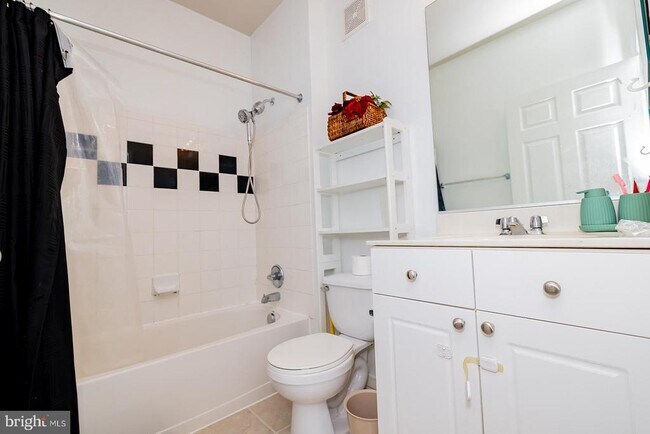 Building Photo - 11373 Aristotle Dr