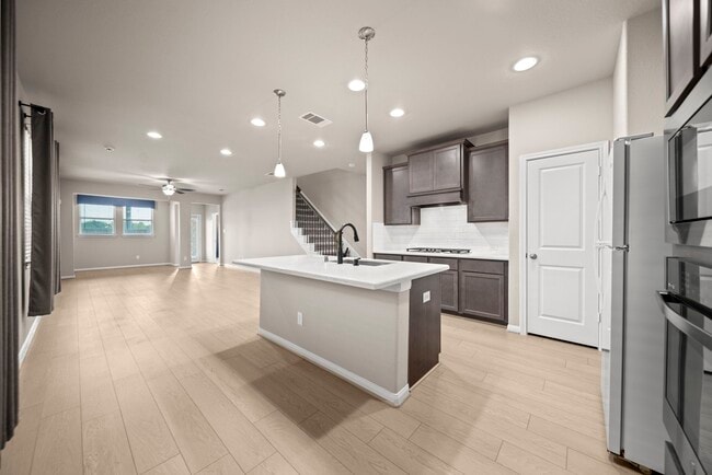 Building Photo - 17214 Broadleaf Oak Dr