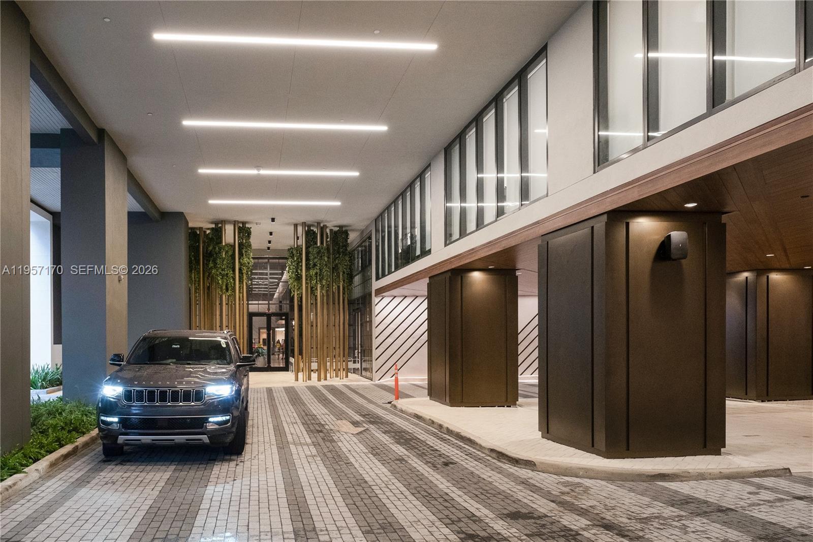 Building Photo - 159 NE 6th St