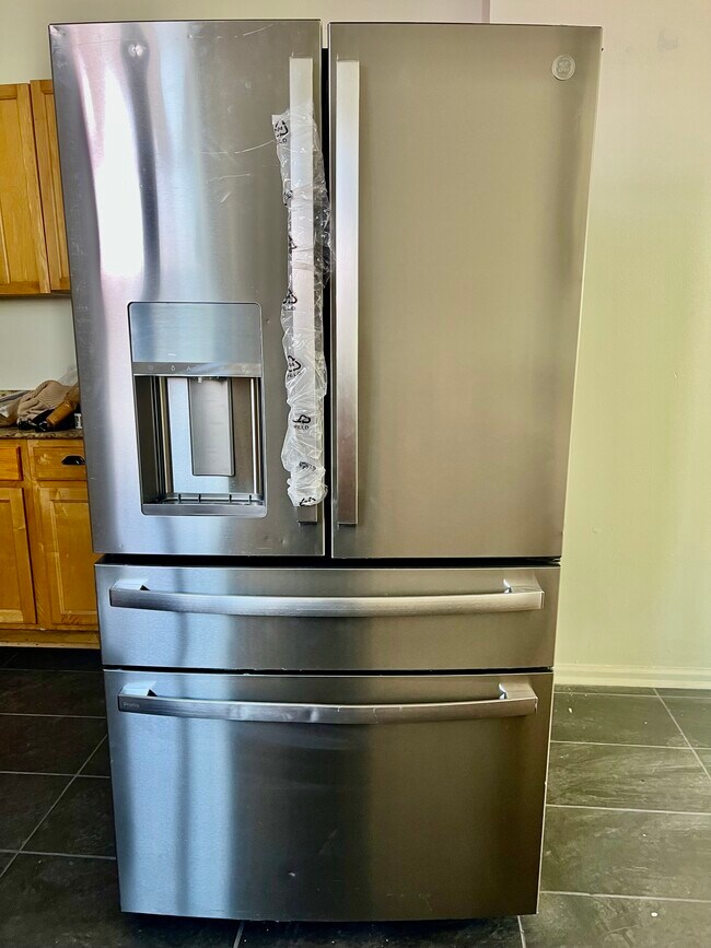 Building Photo - 1817 S Rendon St