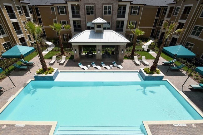 Providence at Kuykendahl Court Senior Apts Conroe, TX