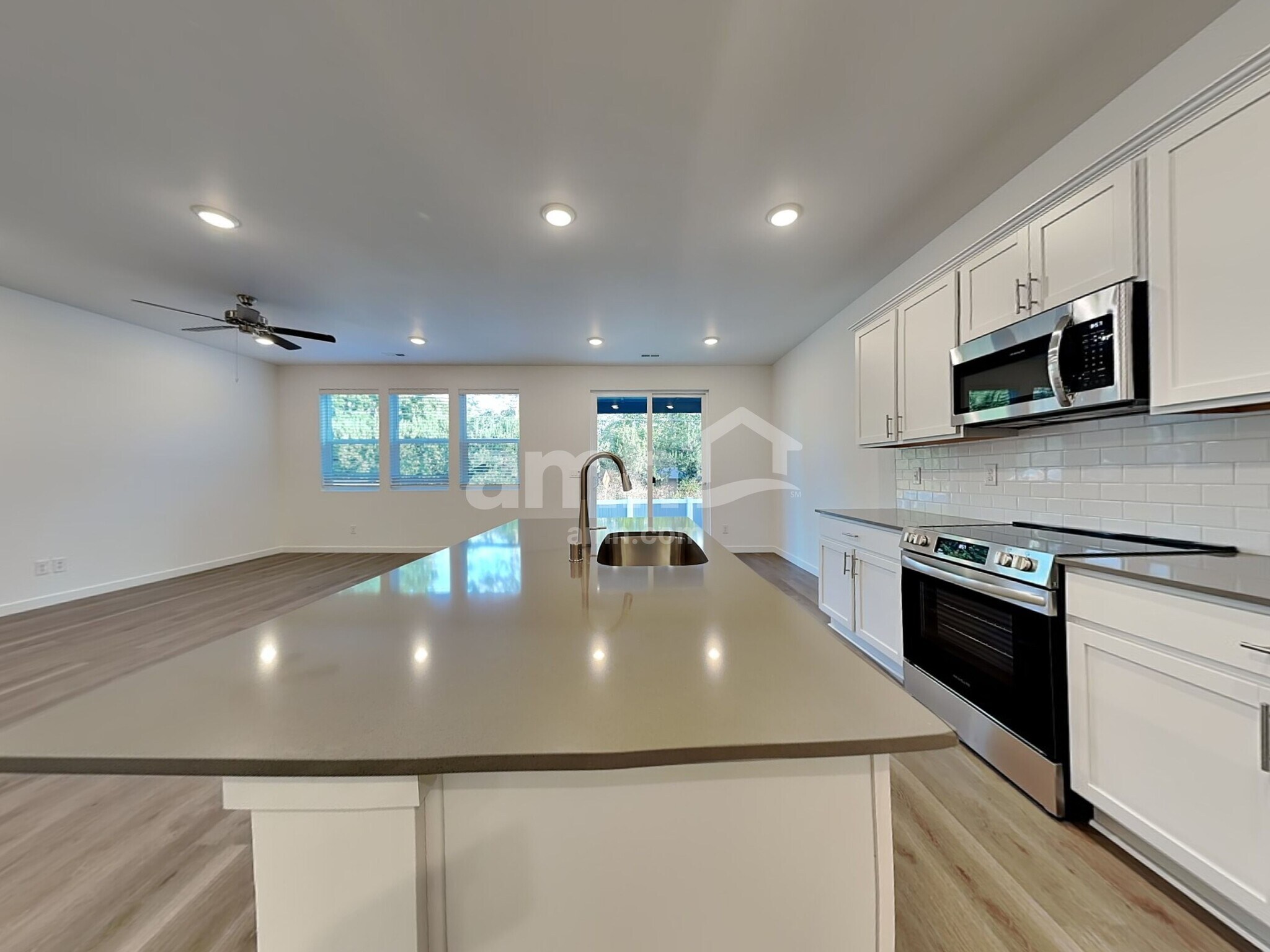 Building Photo - 7285 Arroyo Crossing Pkwy