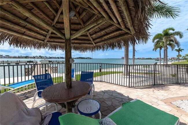 Building Photo - 5108 Brittany Dr S