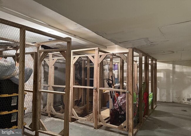 Building Photo - 1600 Renate Dr