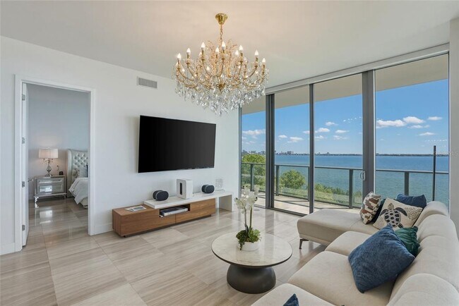 Building Photo - 3101 Bayshore Blvd
