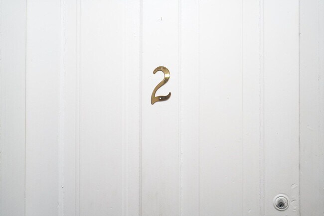 Building Photo - 720 Nalle St