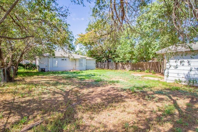 Building Photo - updated 3 bedroom 1 bathroom 2 car garage