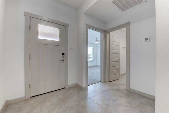 Building Photo - 29751 Cayenne Cir