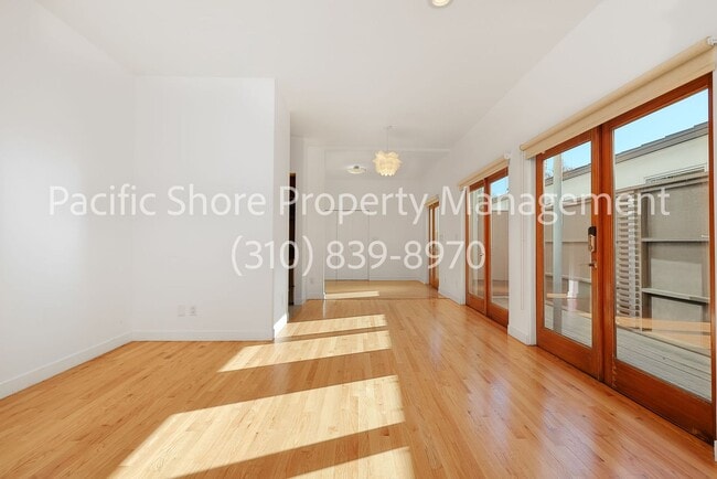 Building Photo - 543 Rose Ave