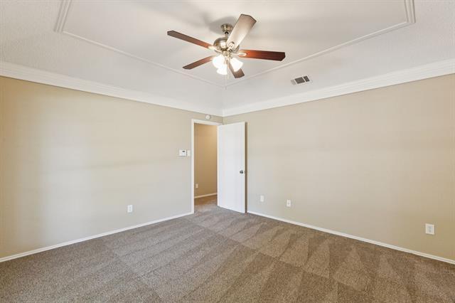 Building Photo - 916 Baxter Dr