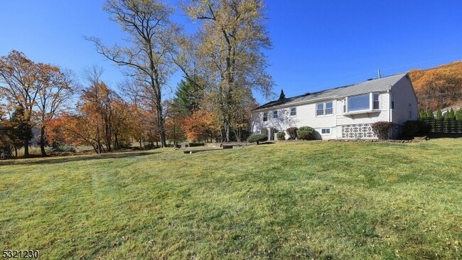 Building Photo - 2186 Washington Valley Rd