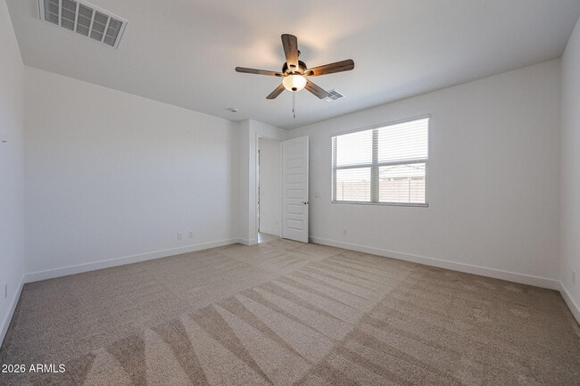Building Photo - 26096 N 170th Ave