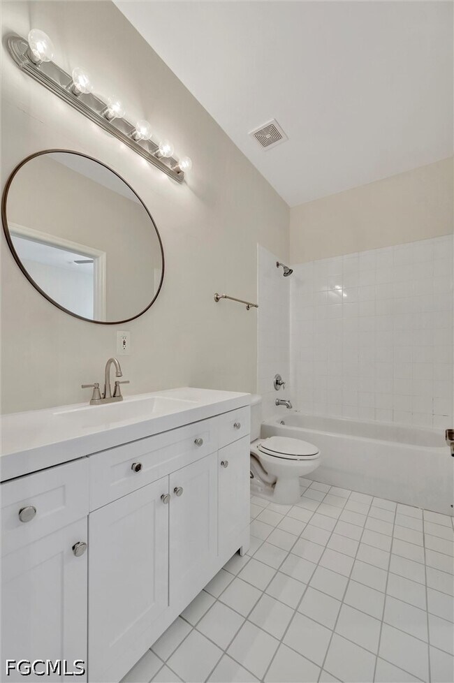 Building Photo - 10245 S Golden Elm Dr