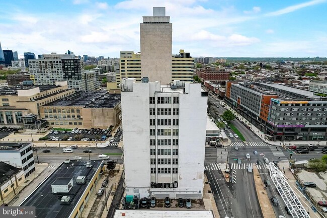 Building Photo - 511-19 N Broad St