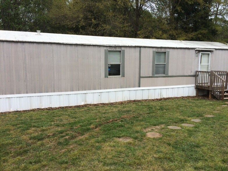 Building Photo - 112 Zelkova road