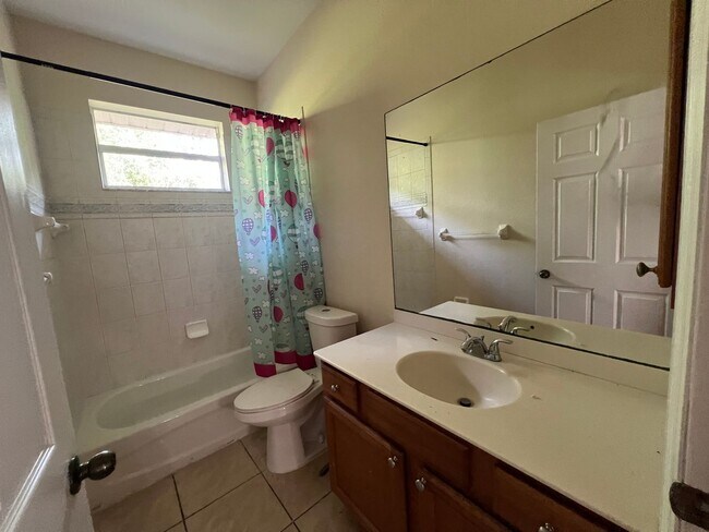 Building Photo - 2585 Yuma Ave