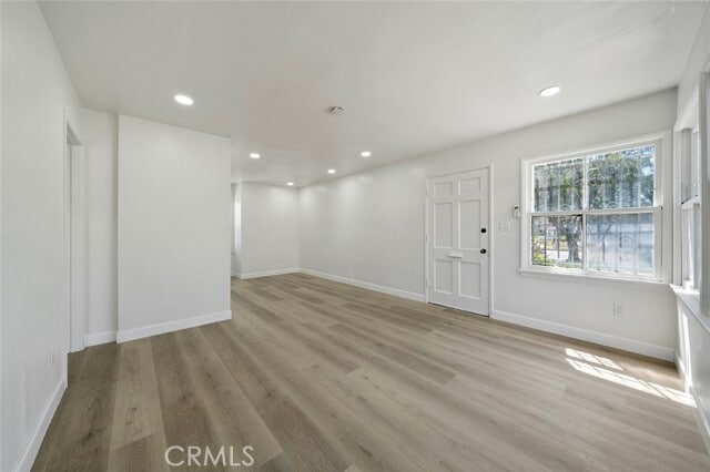 Building Photo - 3003 Obama Blvd