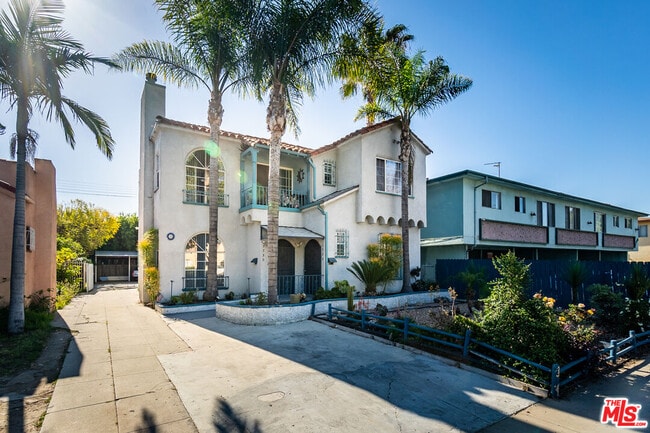 Building Photo - 1732 Hauser Blvd