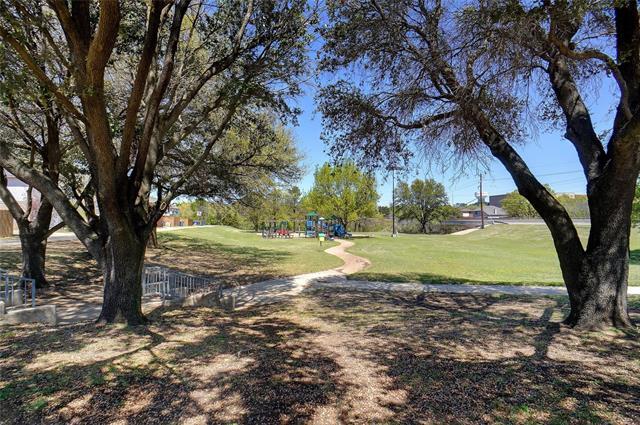 Building Photo - 1703 Creekpoint Dr