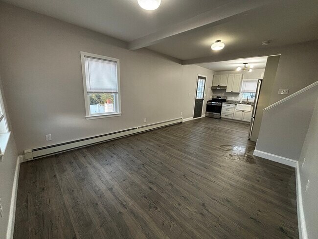 Building Photo - 546 Nantasket Ave