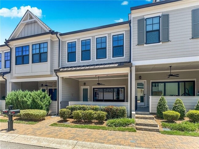 Primary Photo - 671 Stickley Oak Way