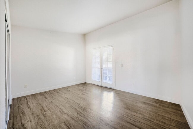 Building Photo - 1412 Bass Dr