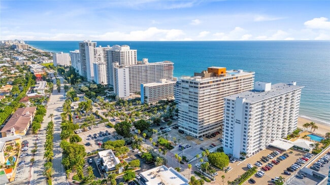 Building Photo - 4010 Galt Ocean Dr